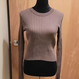 Intermix olive green ribbed cropped long sleeve tunic